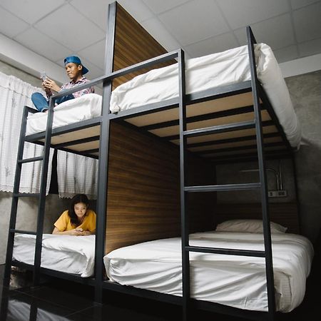 Auberge de jeunesse Baan Lung Poshtel à Chiang Mai Extérieur photo