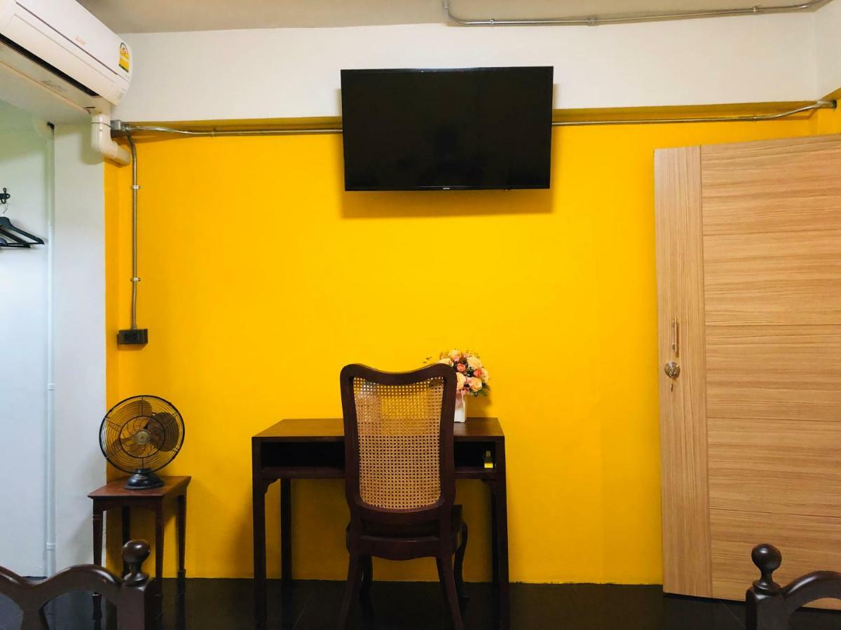 Auberge de jeunesse Baan Lung Poshtel à Chiang Mai Extérieur photo