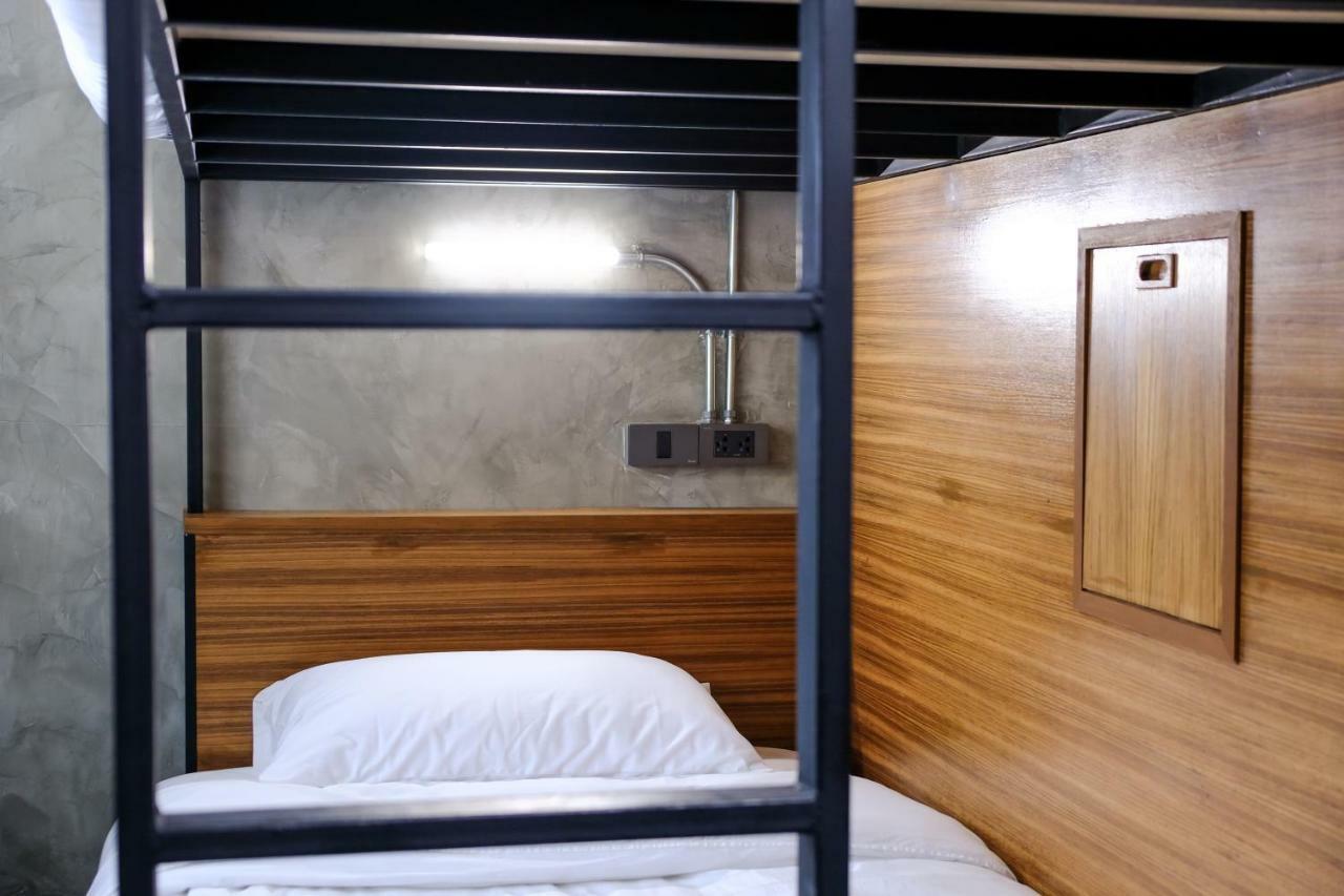 Auberge de jeunesse Baan Lung Poshtel à Chiang Mai Extérieur photo