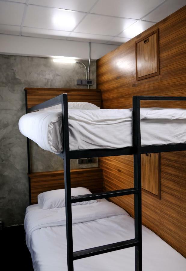 Auberge de jeunesse Baan Lung Poshtel à Chiang Mai Extérieur photo